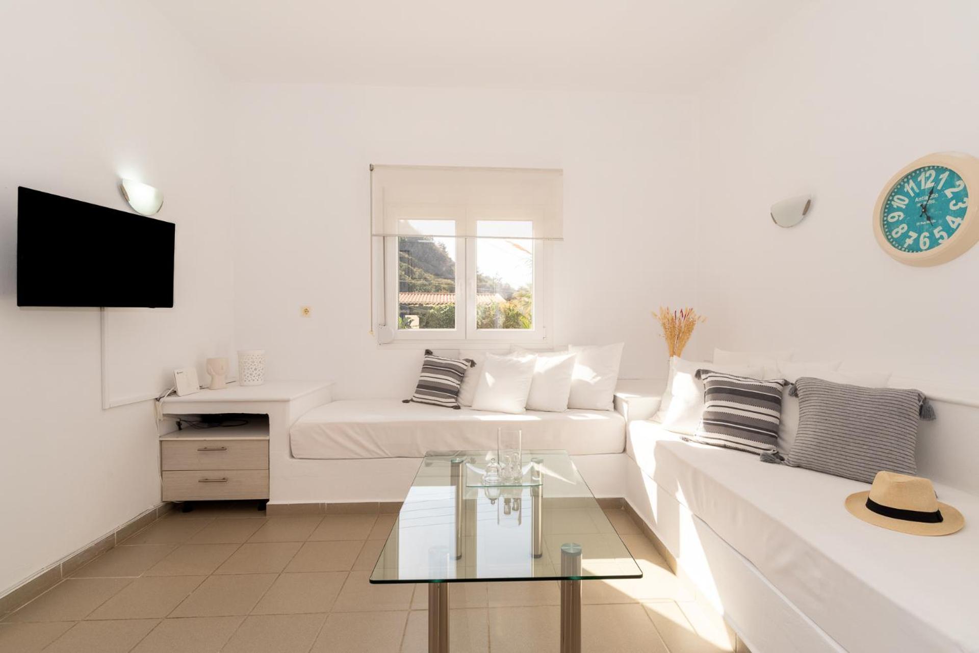 Elio A 1Bdr Apt With Garden 1 Min From The Beach By Hospi Iraklio Exteriér fotografie